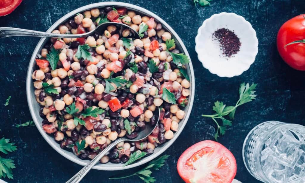 Vegan balela salad