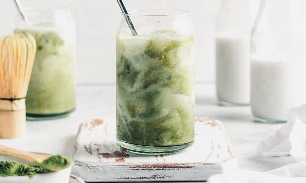 iced matcha latte vegan